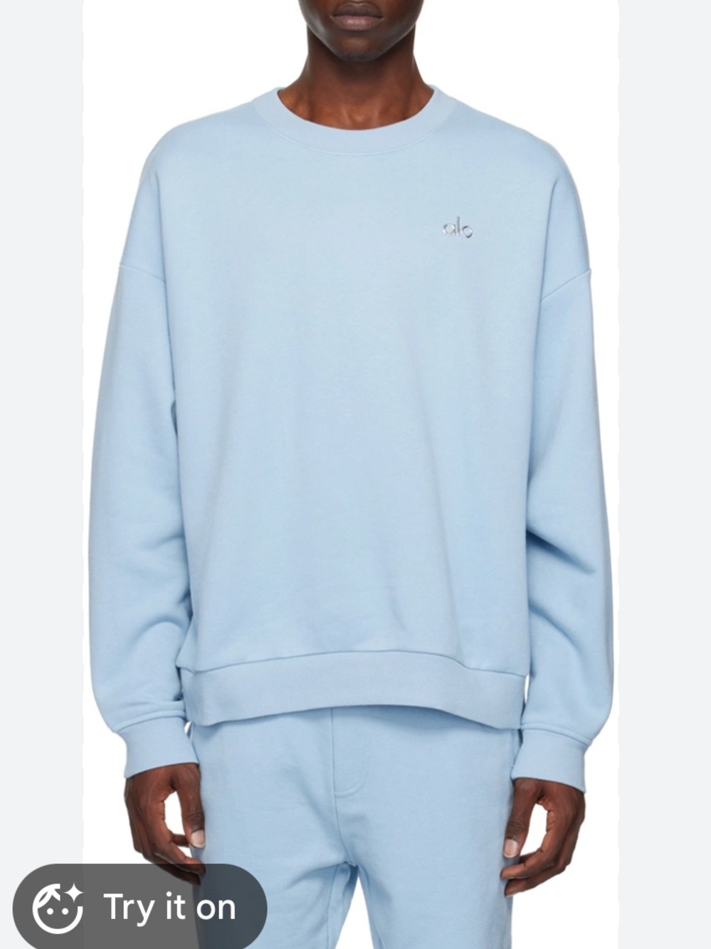 Alo Yoga Women’s Accolade Crewneck Sweatshirt Sky Blue Medium